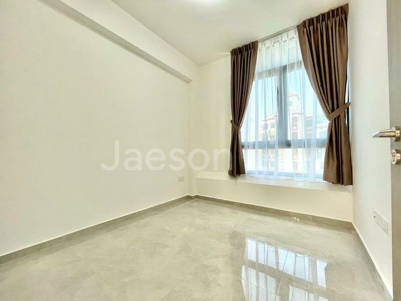 2 Bed Condo for Rent in  Sixteen35 Residences - Image 6